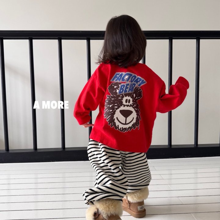 a more 大熊亮紅T