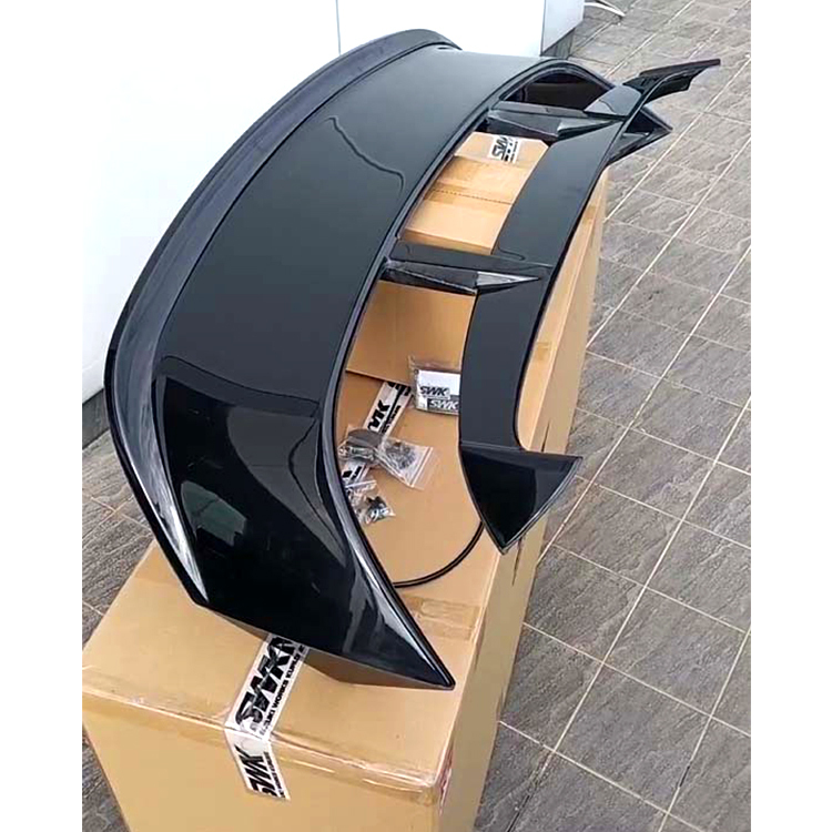 SWK WR 尾翼 SUZUKI SWIFT SPORT 2018-