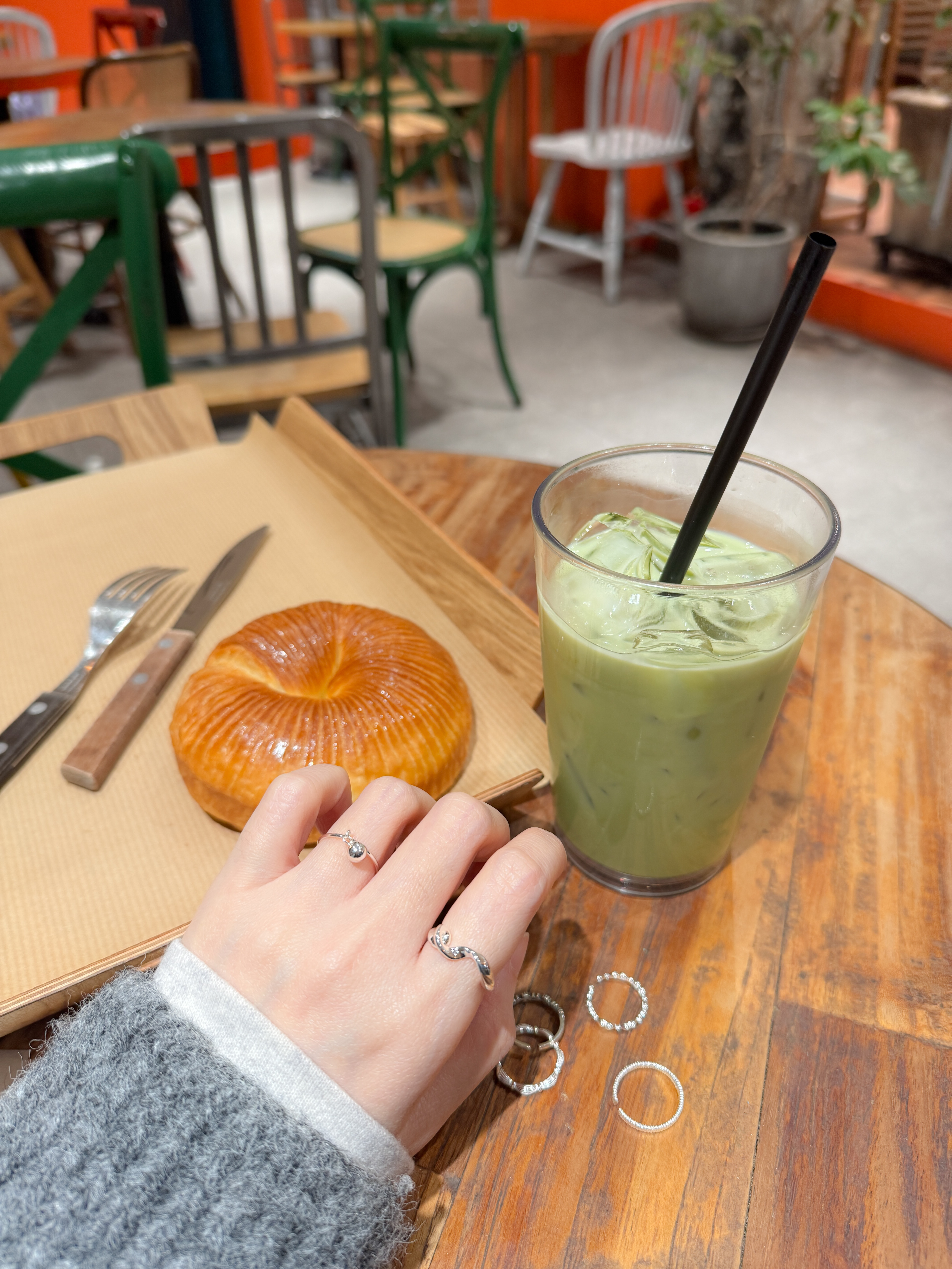 925扭扭開口介指