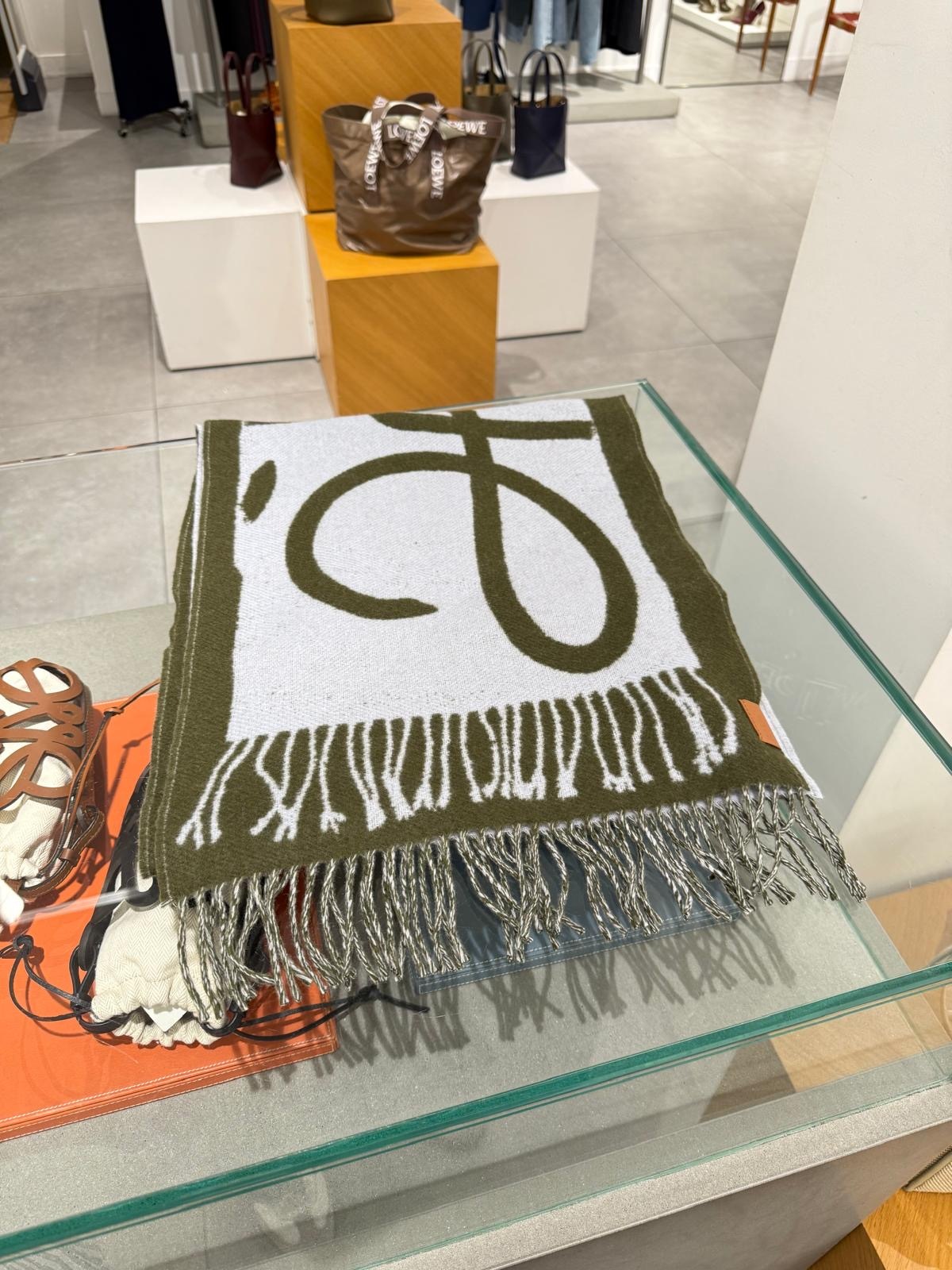 Outlet Loewe Scarf