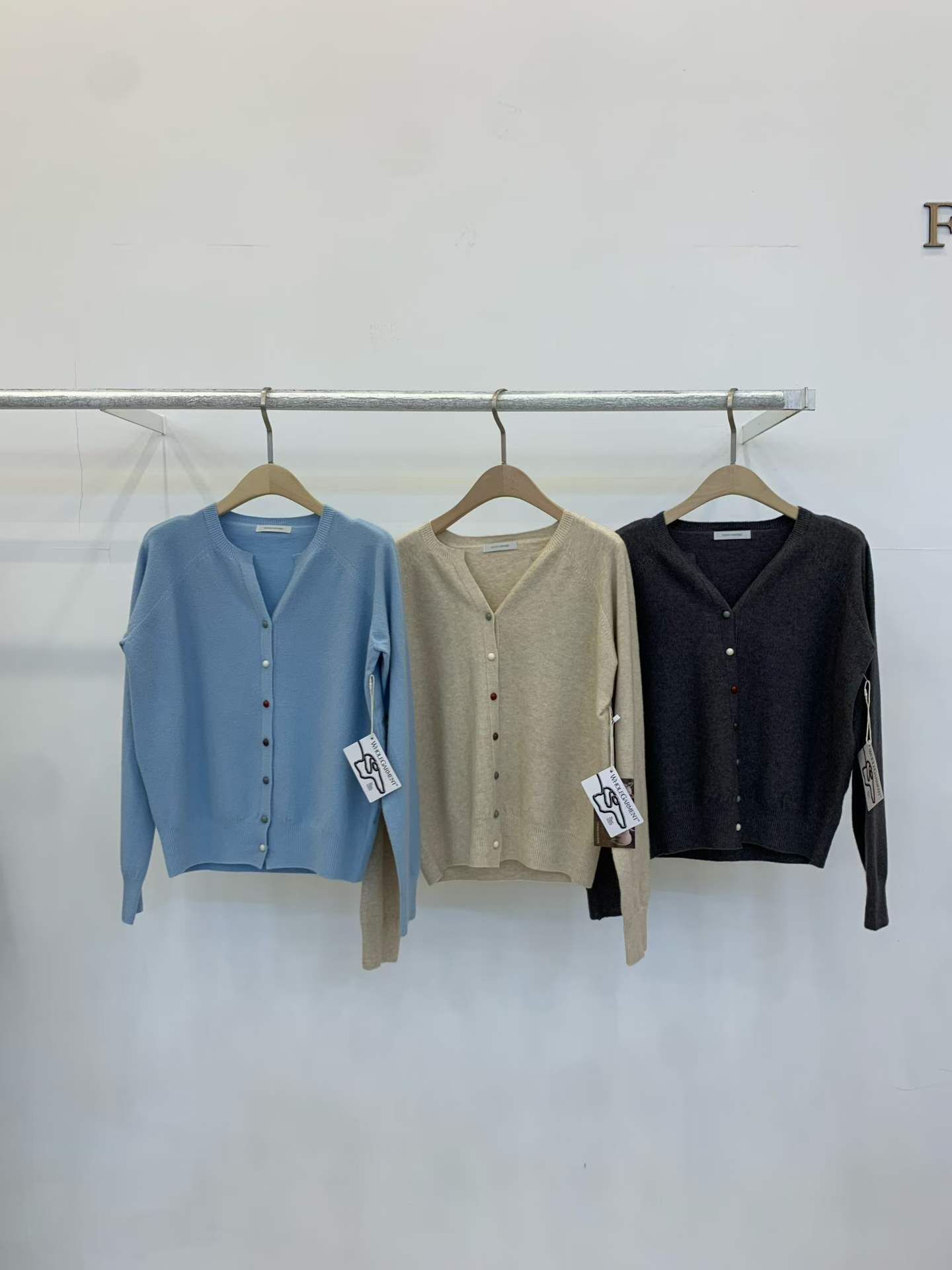 FP5311 一體成型羊毛開衫