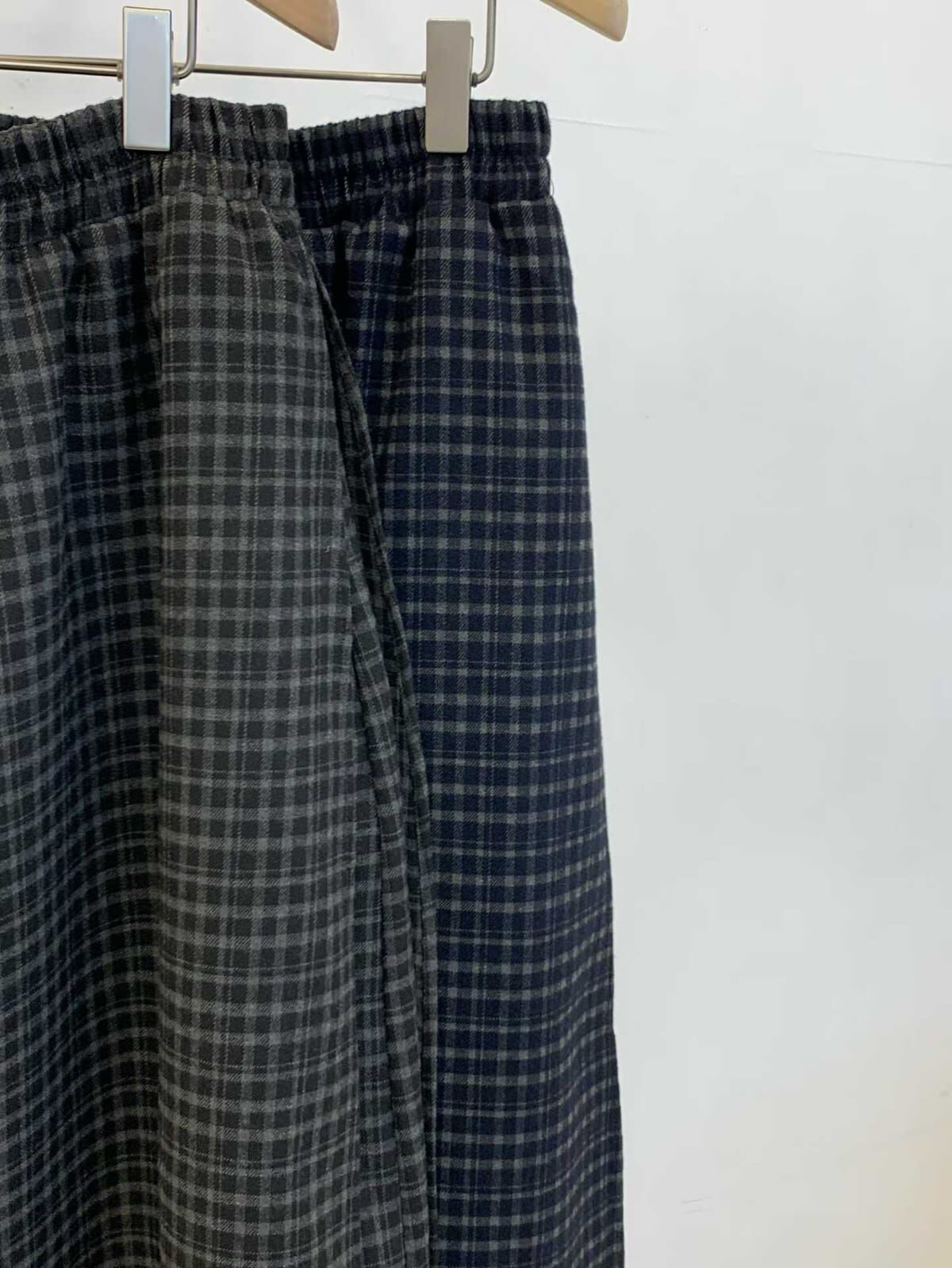 FP5313 全鬆緊格紋刷毛兩片裙