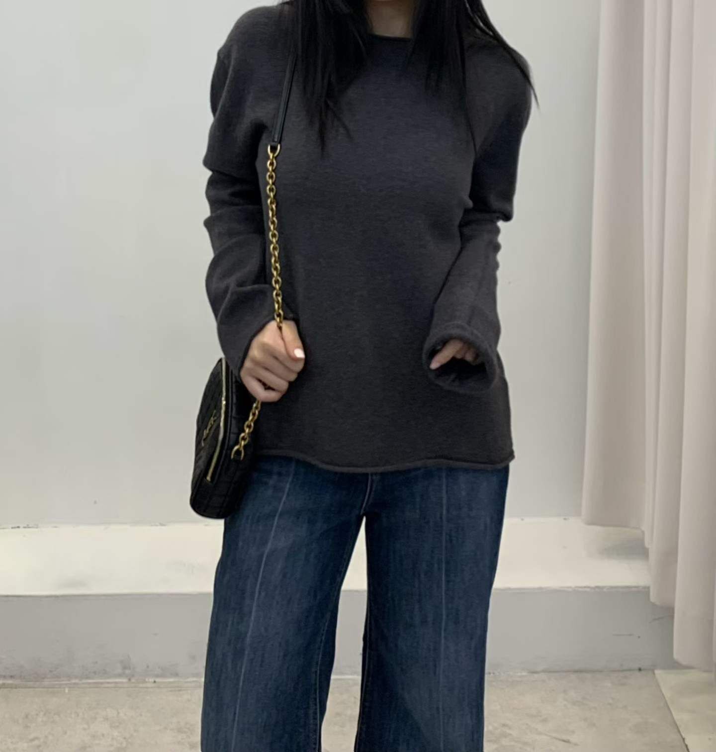 FP5314 捲邊圓領羊毛上衣