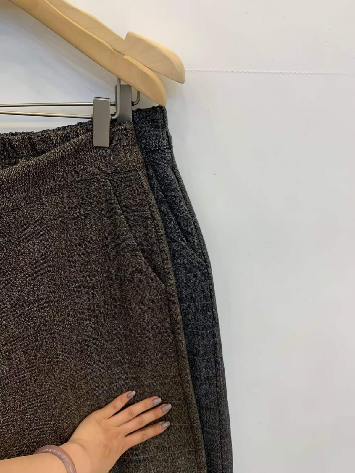 FP5318 後鬆緊A型格紋八分闊腿褲