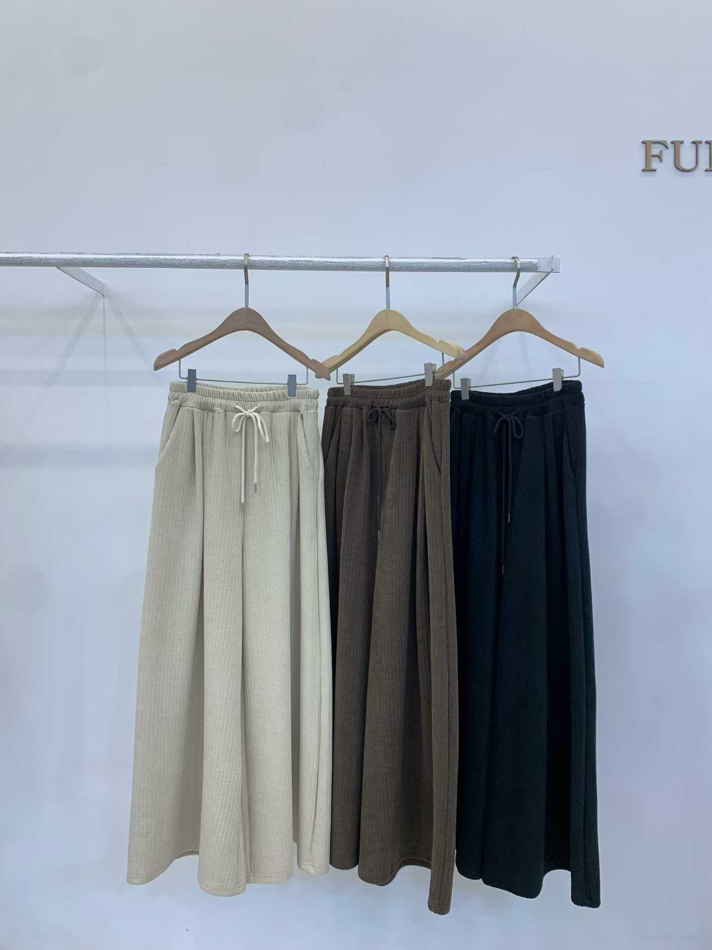 FP5331 日本進口絨布A字型闊腿褲