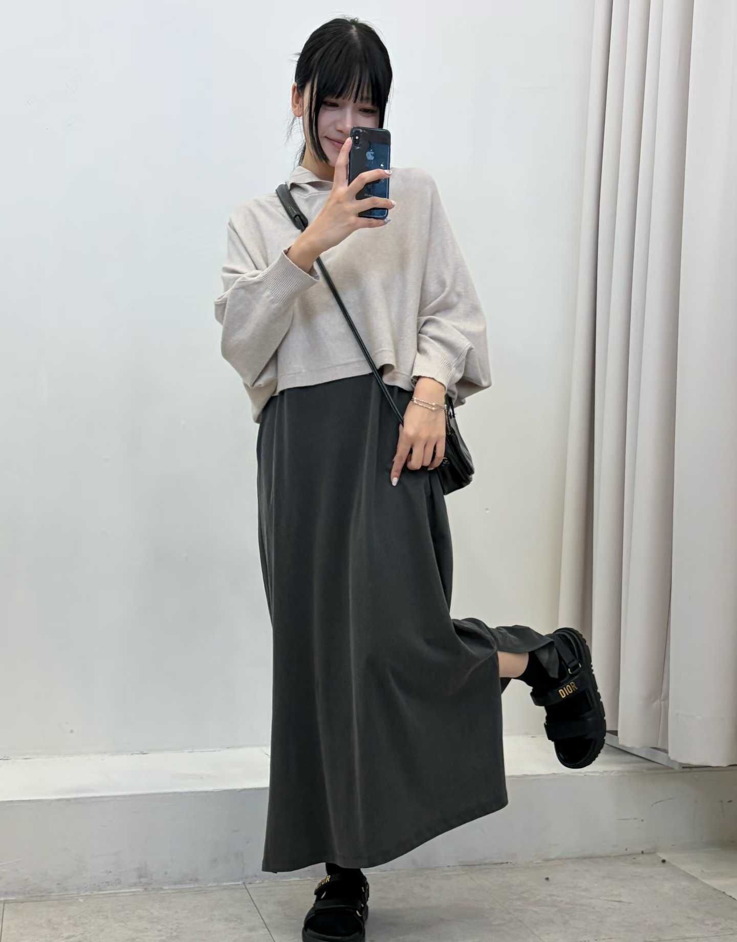 FP5339 飛鼠袖前短後長連帽毛衣