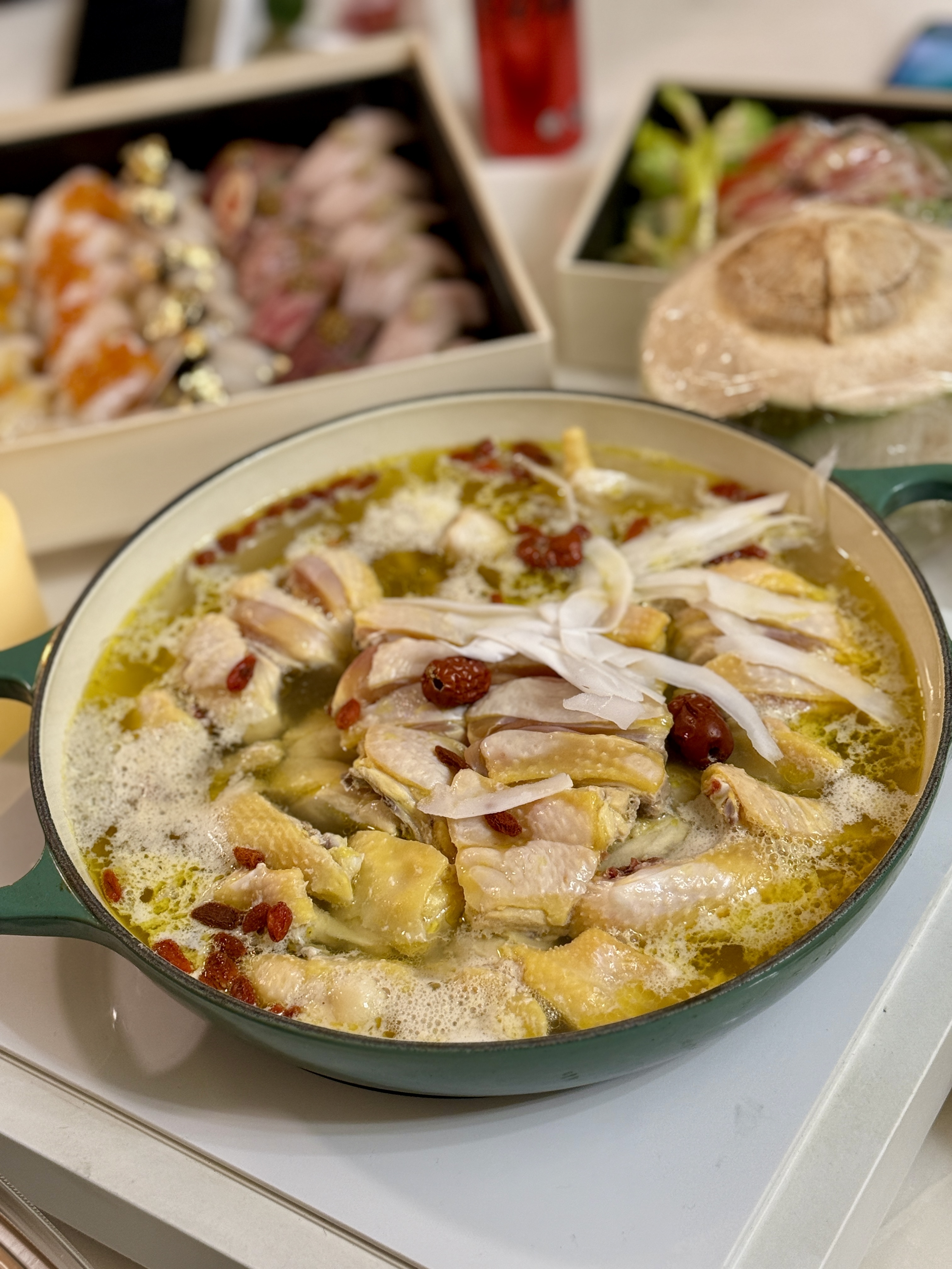 特濃椰子湯雞煲