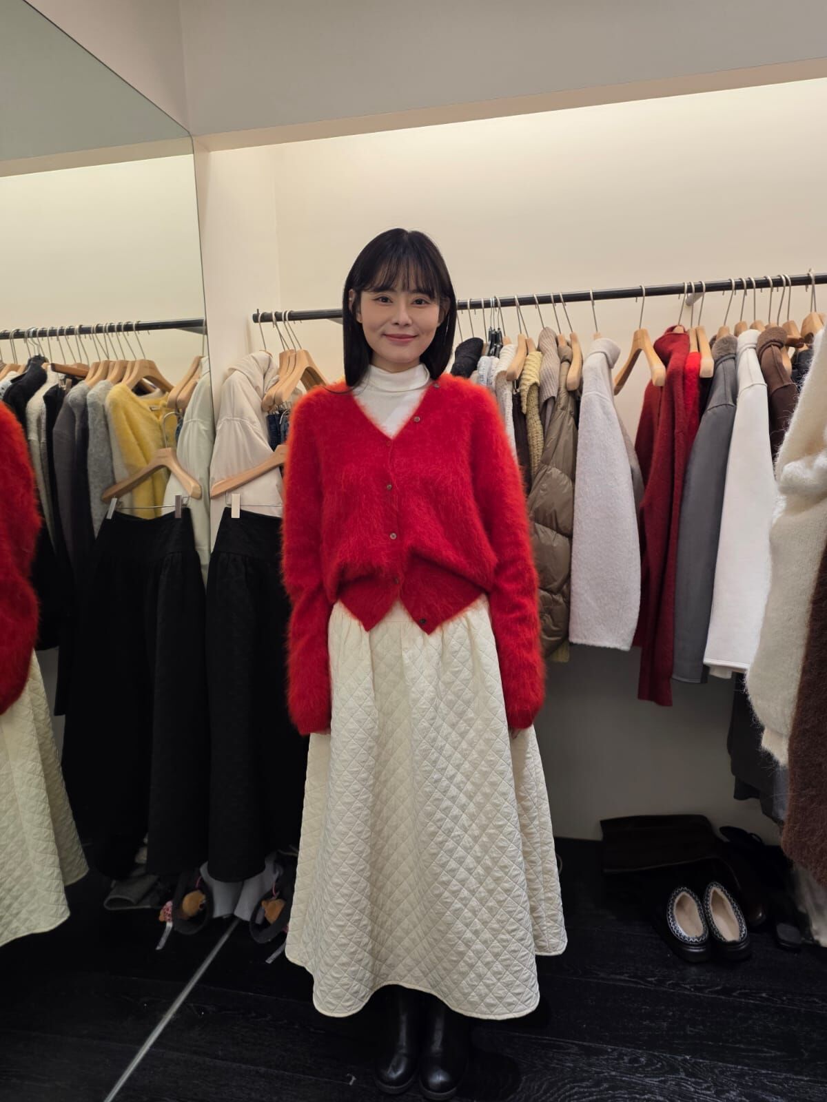 OB5120 羊絨毛毛V領排扣滑滑外套 *特價* (優惠碼同充值購物金不適用)