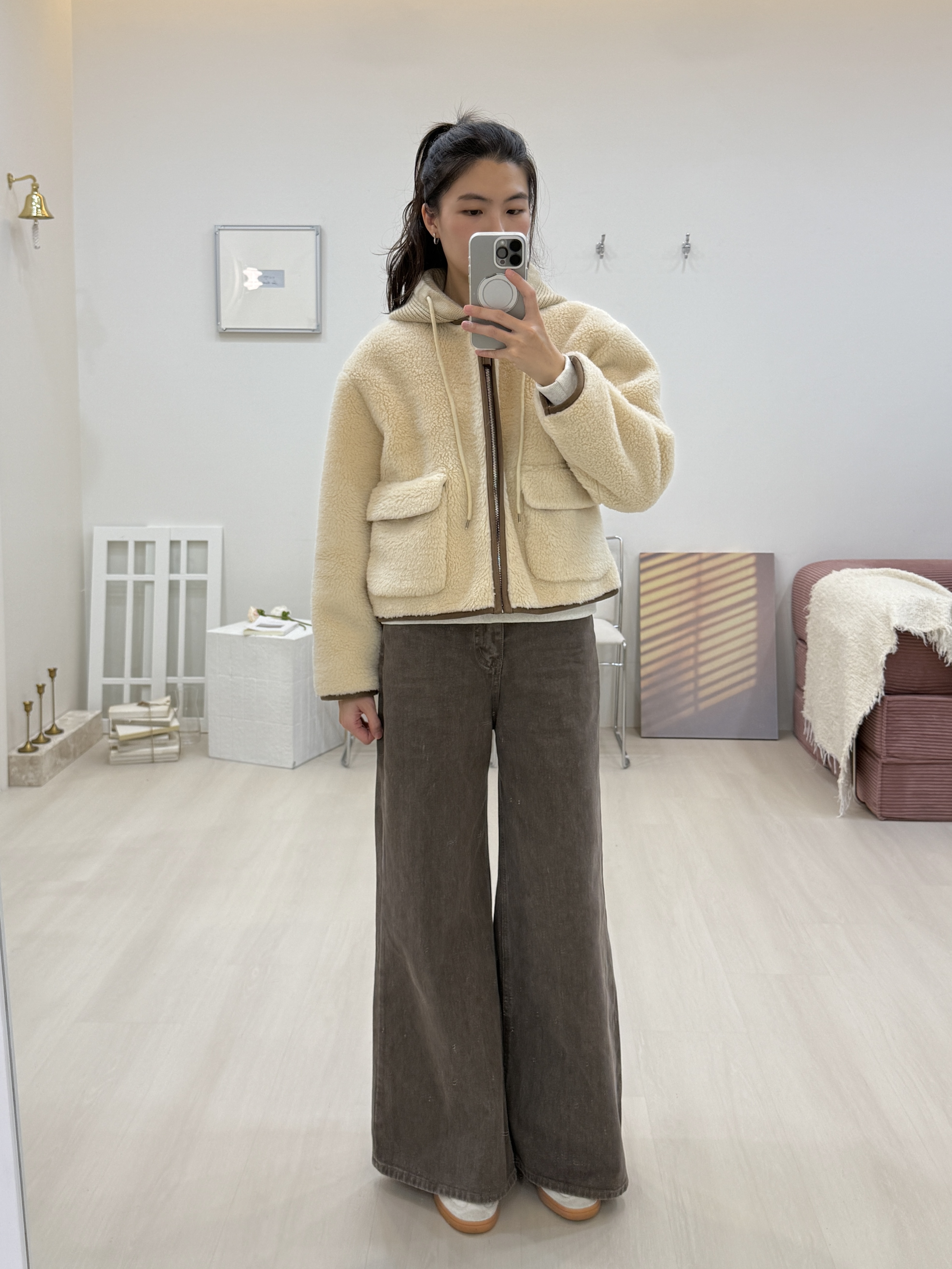 水洗微喇叭牛仔褲*2色