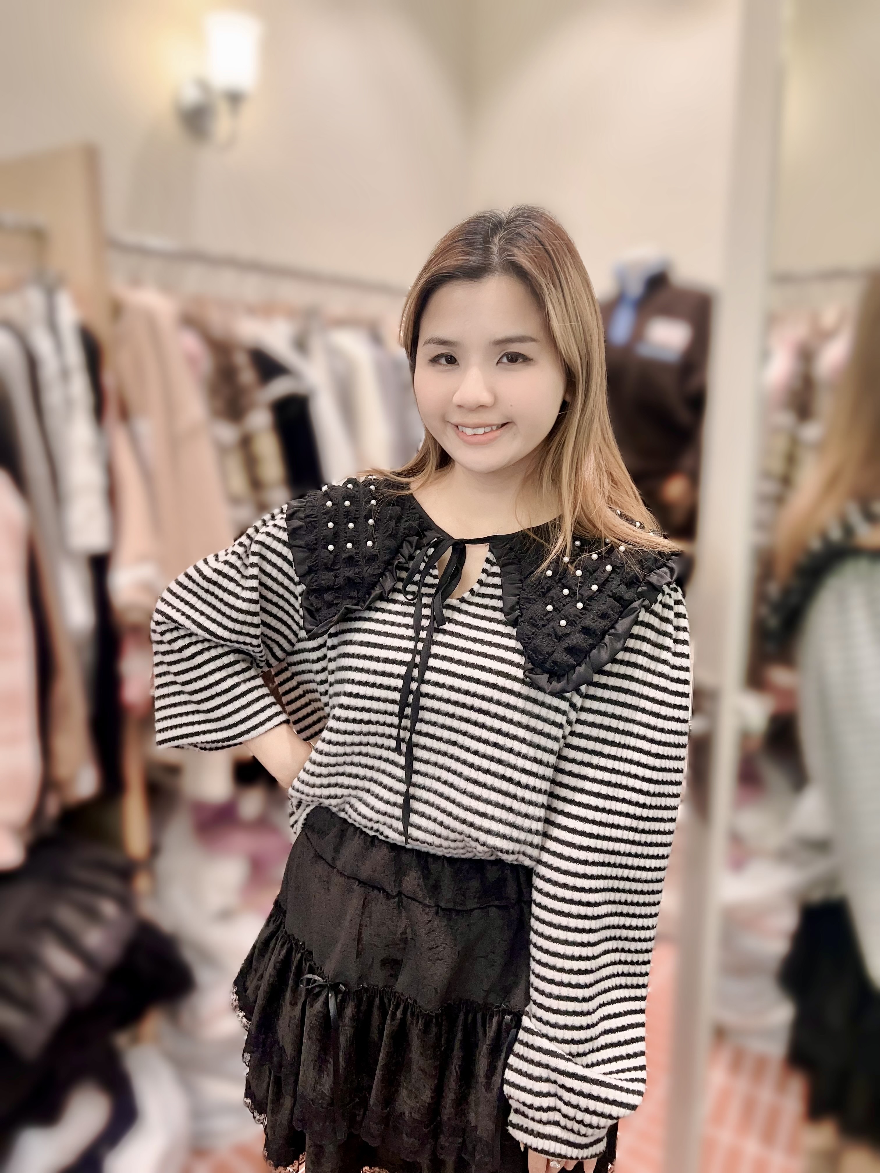 BE41  橫間珍珠羊毛天絲  胸50-68    長 23     $479  (一口價)