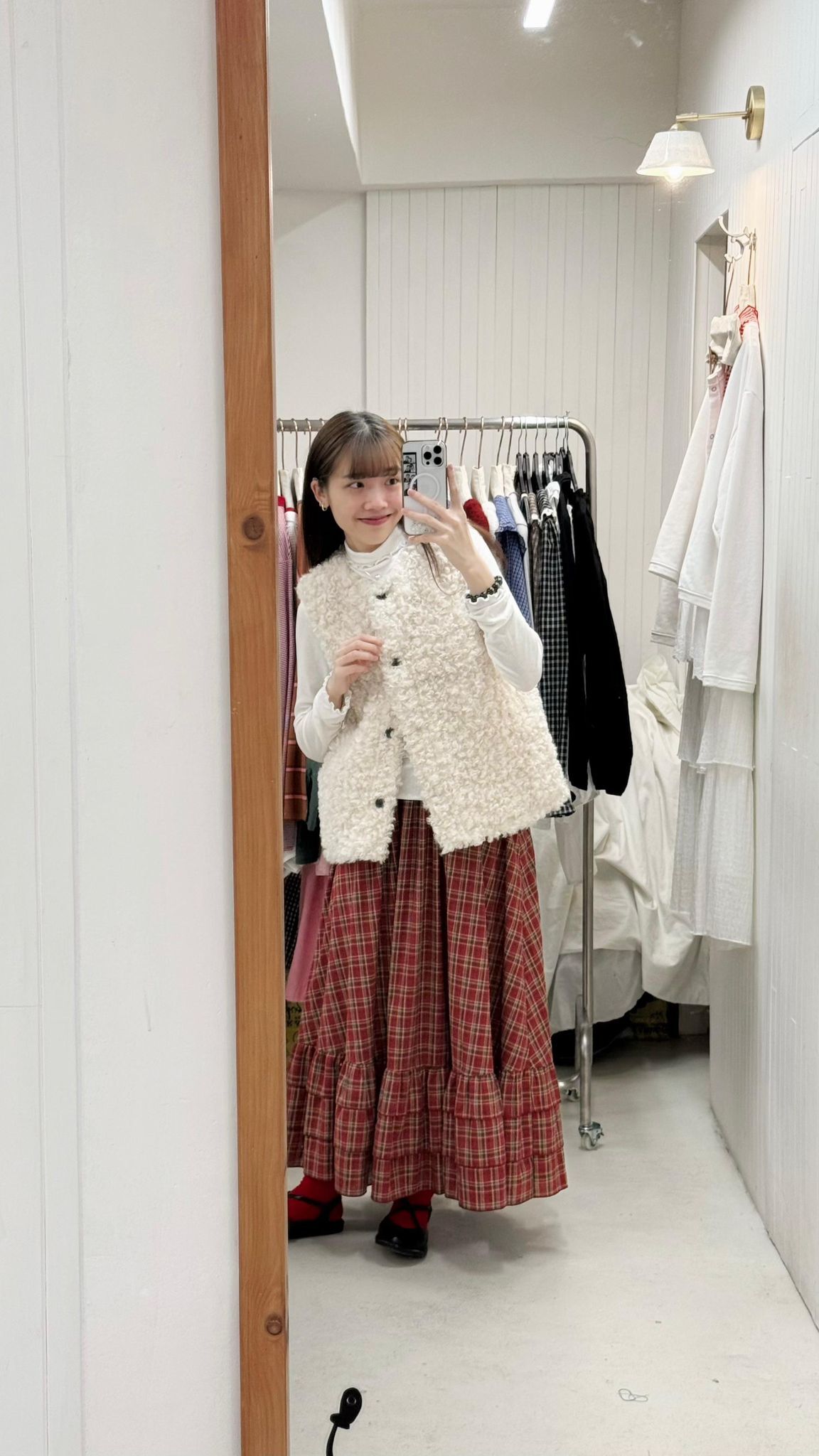 特色捲捲毛全開胸鈕扣背心