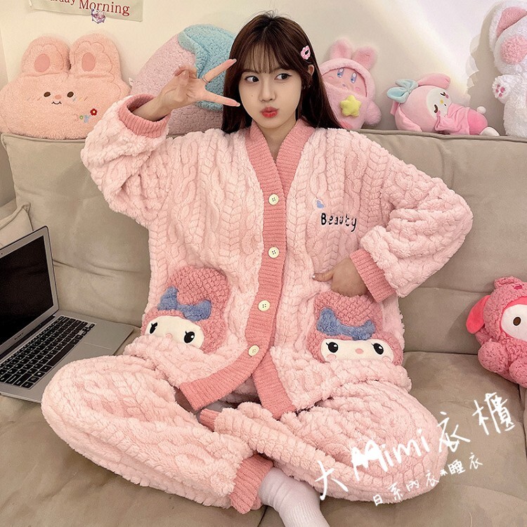 可愛法蘭絨睡衣