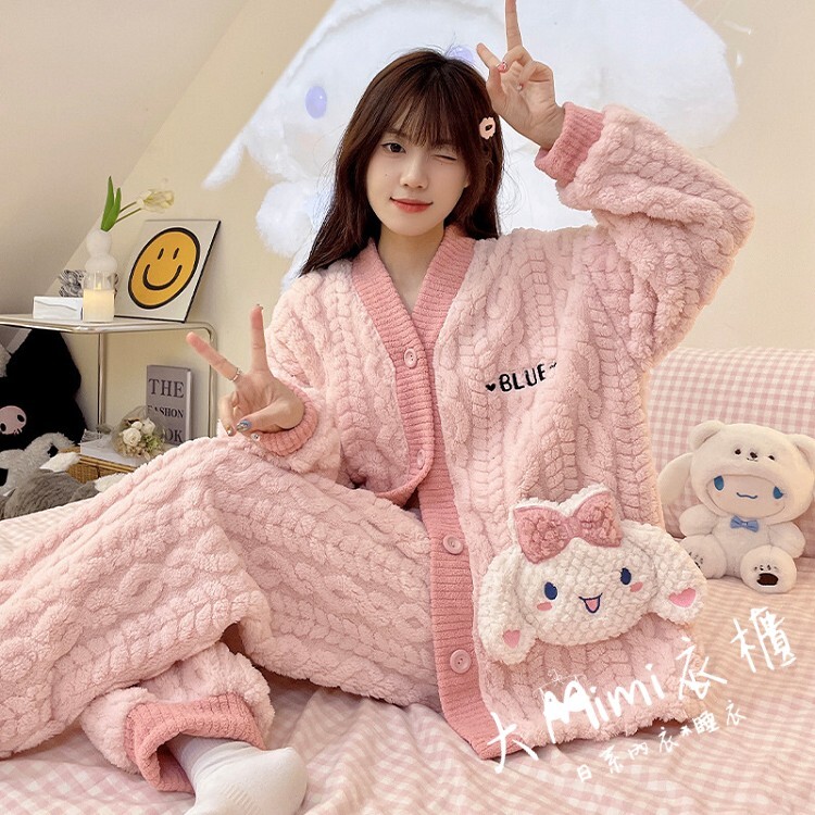 大耳狗法蘭絨睡衣