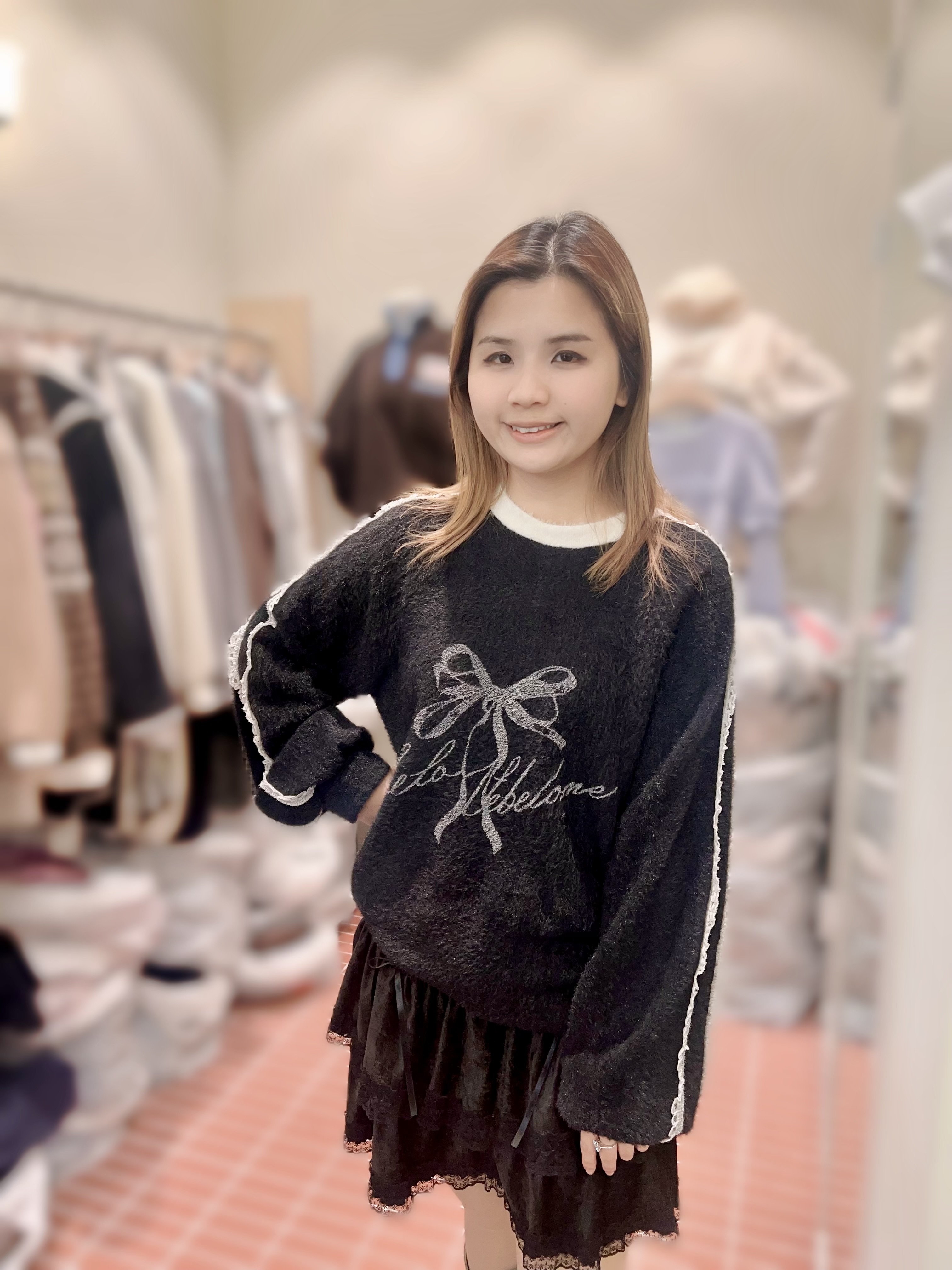 BE49   水刁毛蝴蝶結上衣   胸45 長27 $499 (一口價)