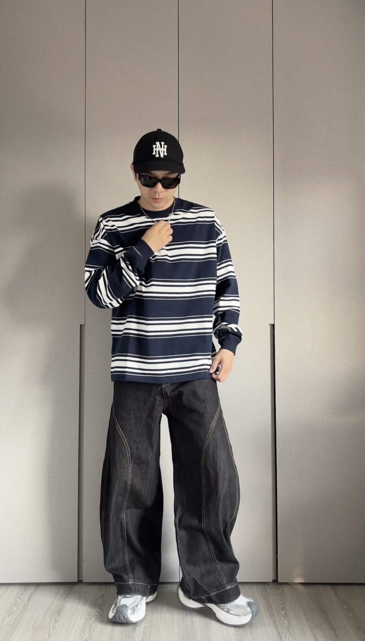 原色牛仔彎刀褲