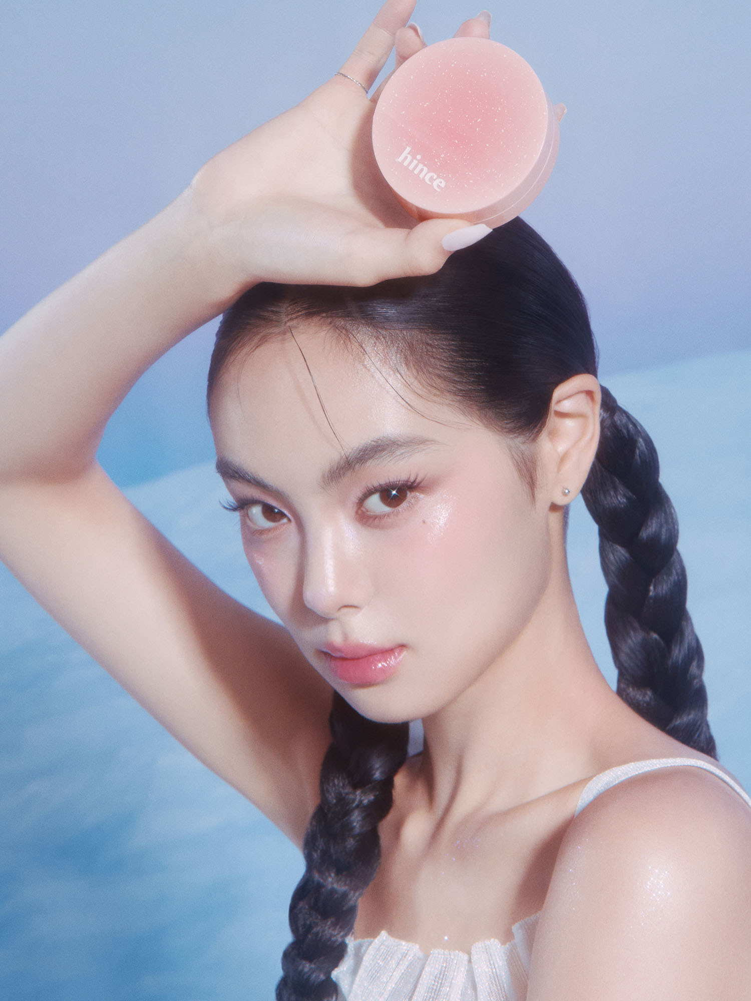 HINCE Cover Master Pink Cushion 11g [2025 Holiday Snow Flower Collection]