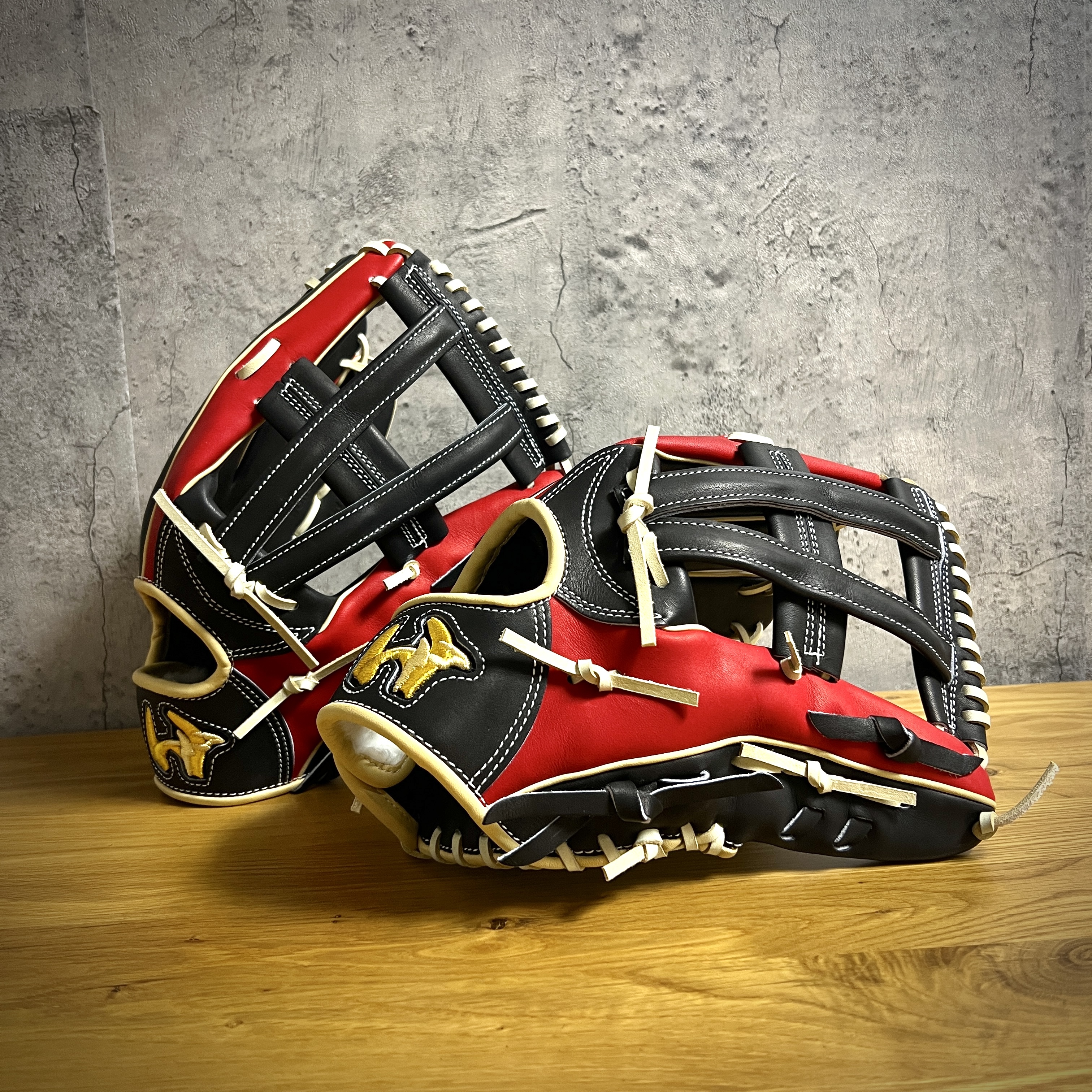 約12.9吋 WP 獨角獸 硬軟式兼用 外野 黒ｘ赤ｘ白 配色 瘋牛限定手套 WGK5GP7 M2508-136