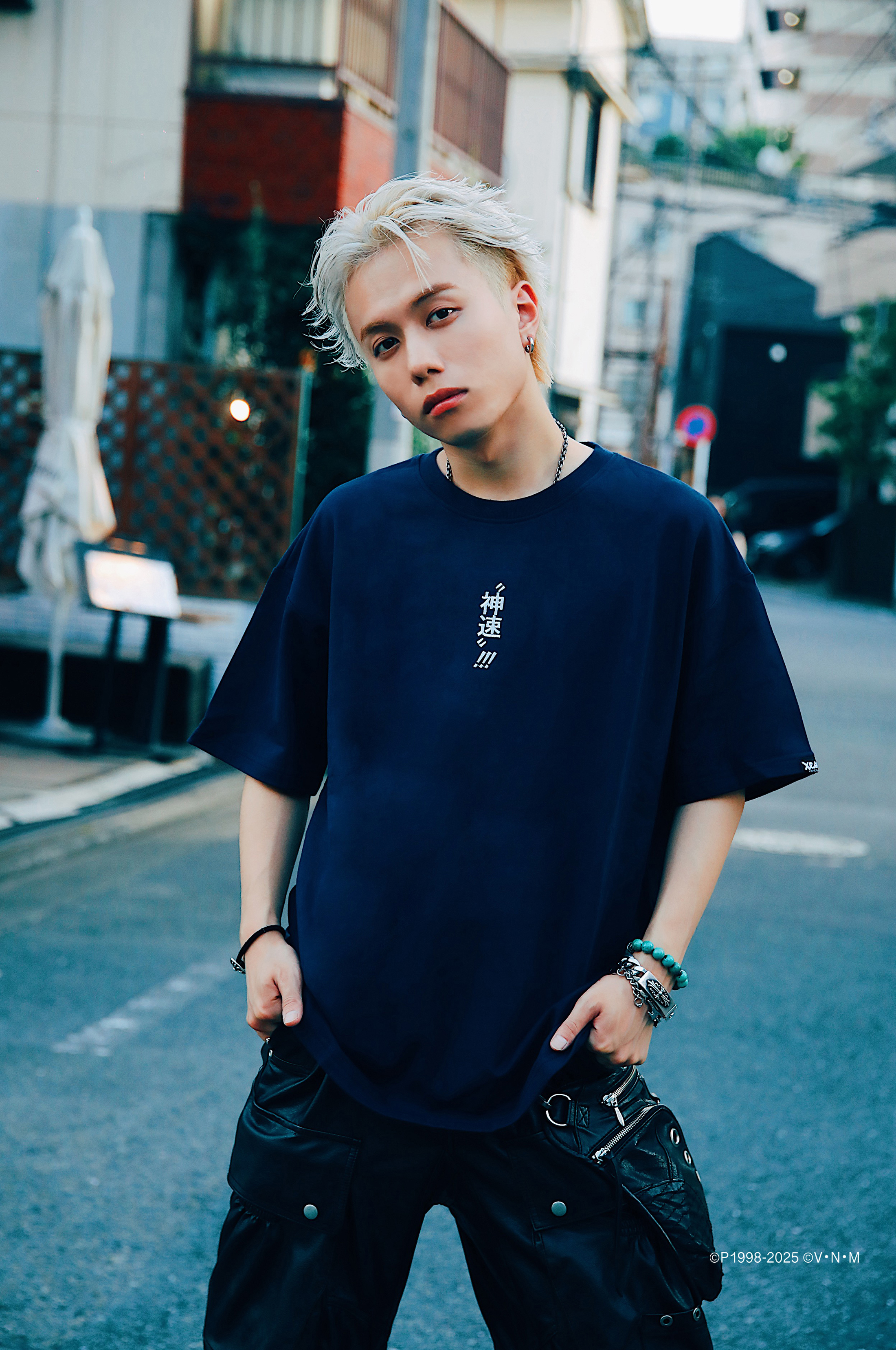 奇犽 神速 刺繡短T