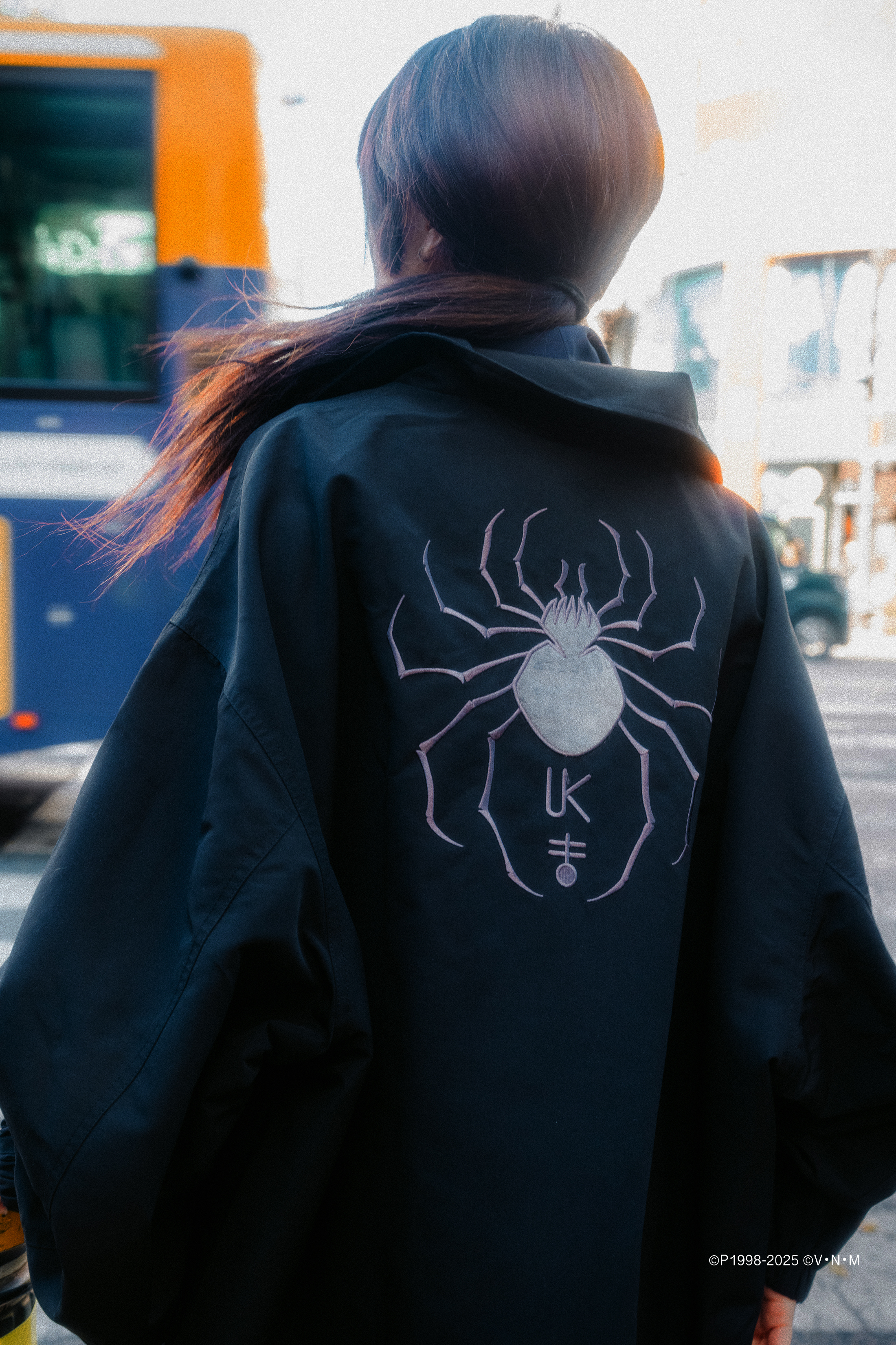 フェイタン スタンドカラー防風ジャケット