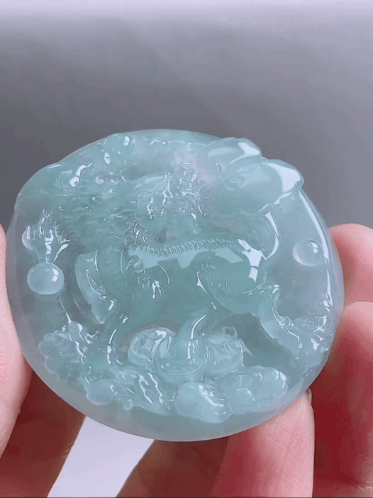 126420 翡翠麒麟 (48.5mm直徑)