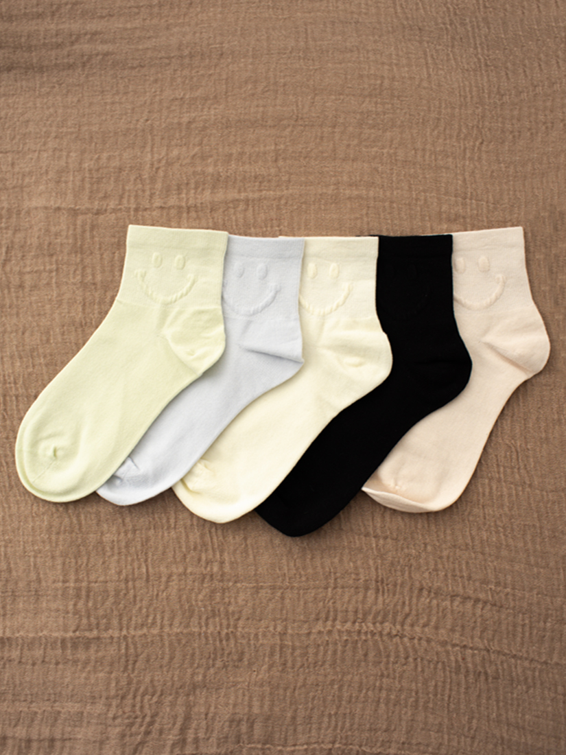 馬卡龍微笑純色短襪