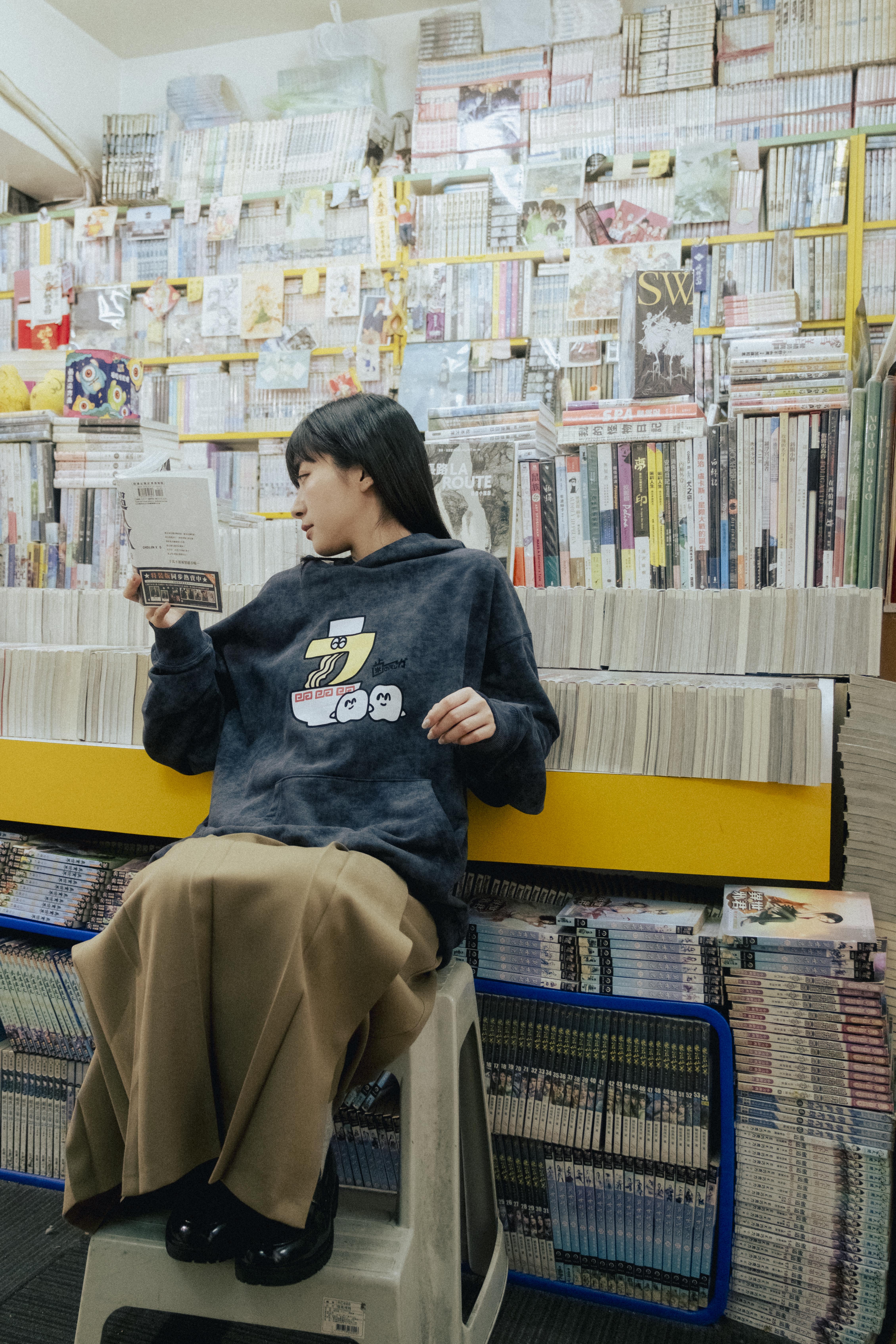 拉麵探險隊 水洗 蠟染 寬版 帽TEE (灰藍)