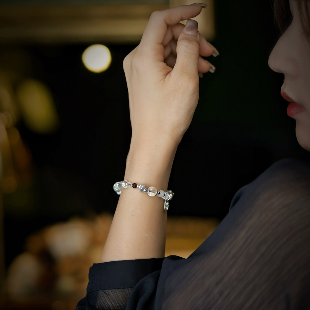 零下五度的心跳｜白水晶珍珠紅石榴手鍊 C1755