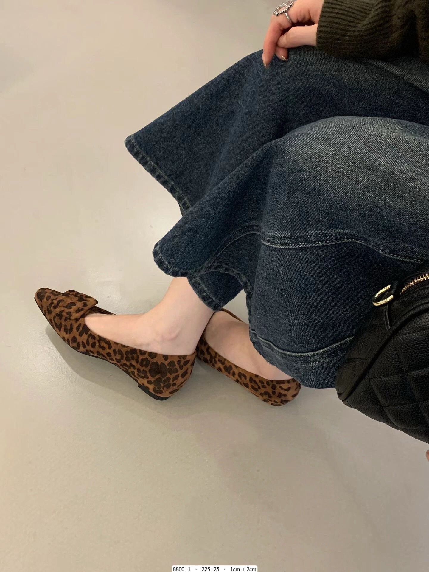 8800-1  韓國法式方扣內增高尖頭鞋