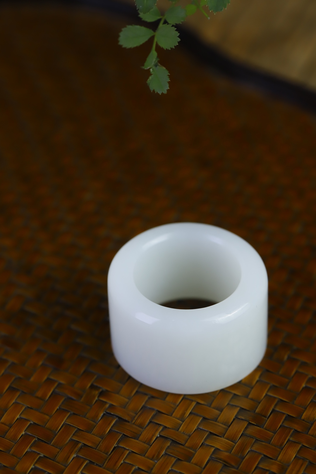 126157 和田玉羊脂玉扳指(內徑22mm)