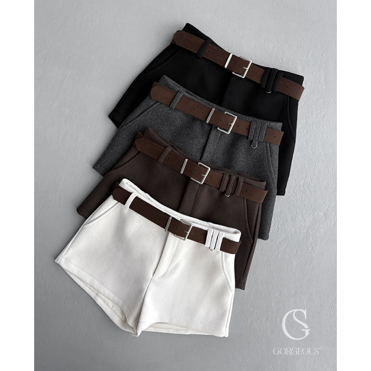 X20 「雙層毛呢保暖皮帶短褲」