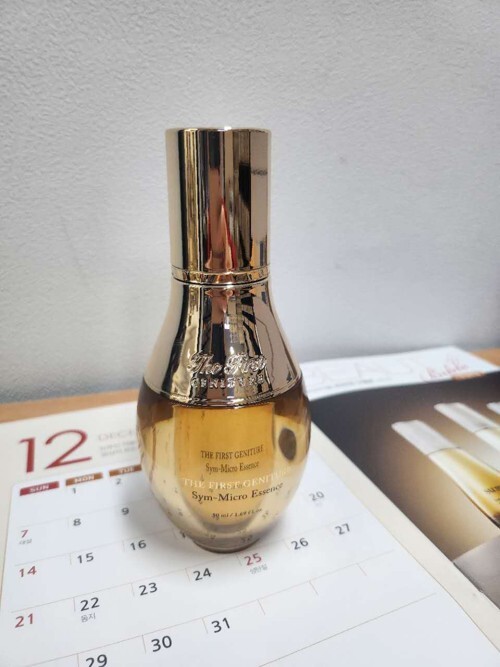 【直播】LL1215403 極致精華50ml (沒有外盒)