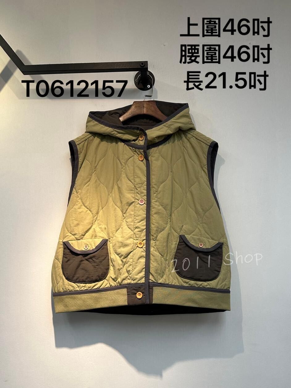 *不設優惠* 出口日本雙面撞色背心外套  上圍46吋 腰圍46吋 長21.5吋  T0612157
