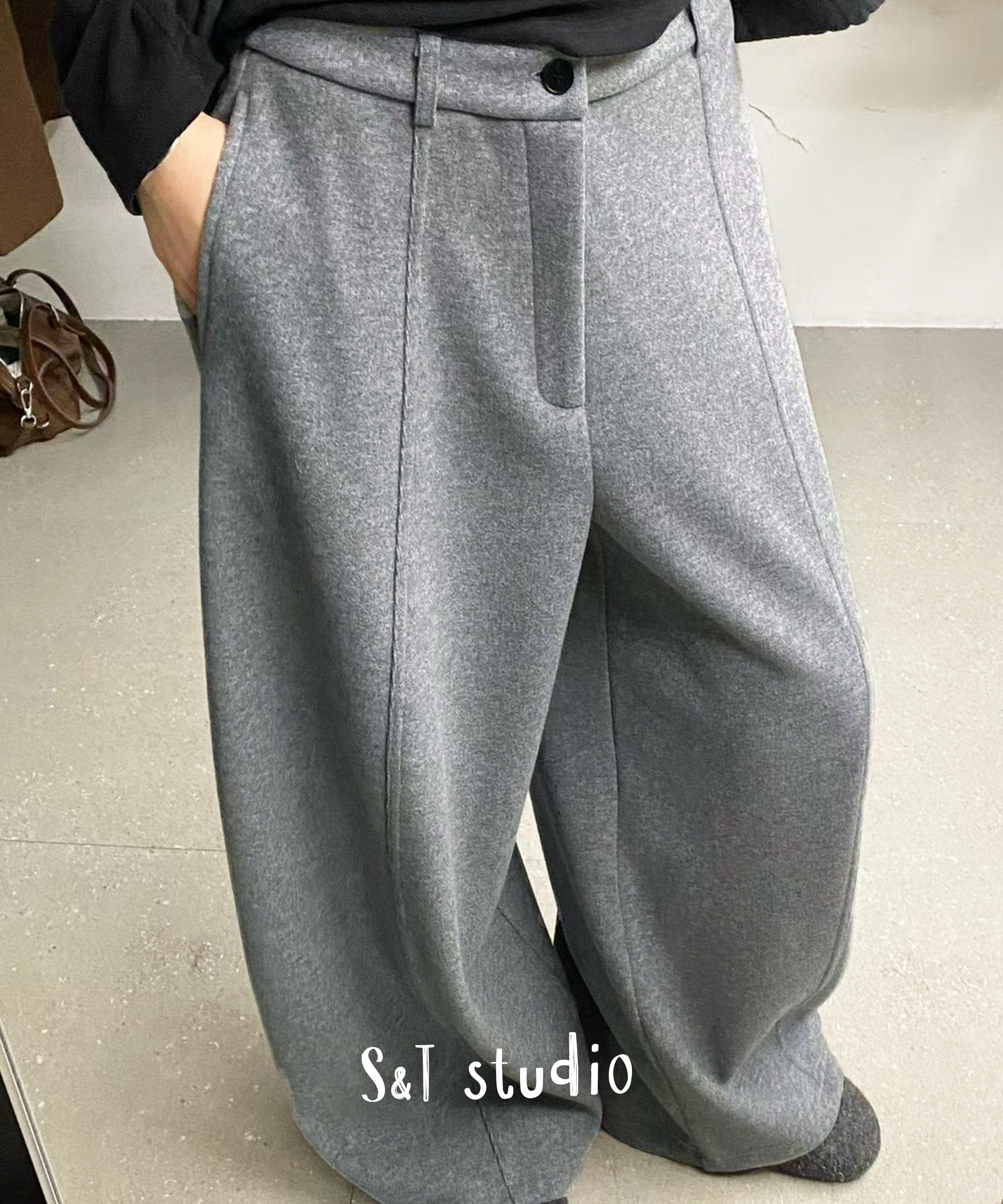 日常舒適 × 質感兼具   厚磅質感寬褲 (兩色)