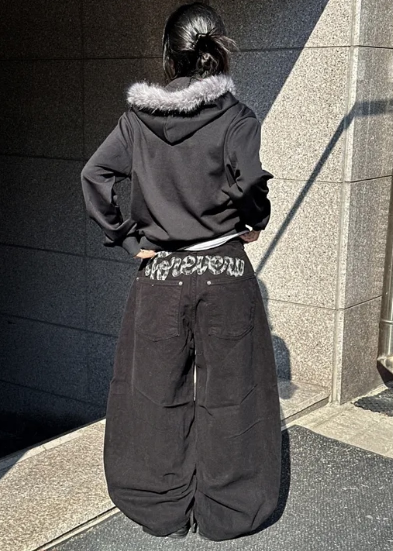 ❥現貨 豹紋字體彎刀褲(微刷毛)