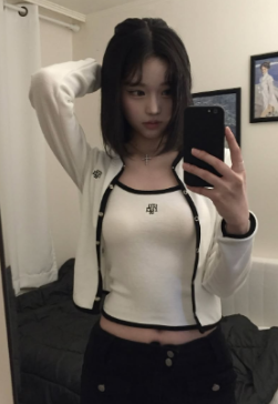 韓國🇰🇷連線 Muah Muah 滾邊撞色針織開襟衫套裝 兩件套 刺繡 無袖小背心 開襟衫 針織衫 長袖 3色 (任買兩件711免運)/預購