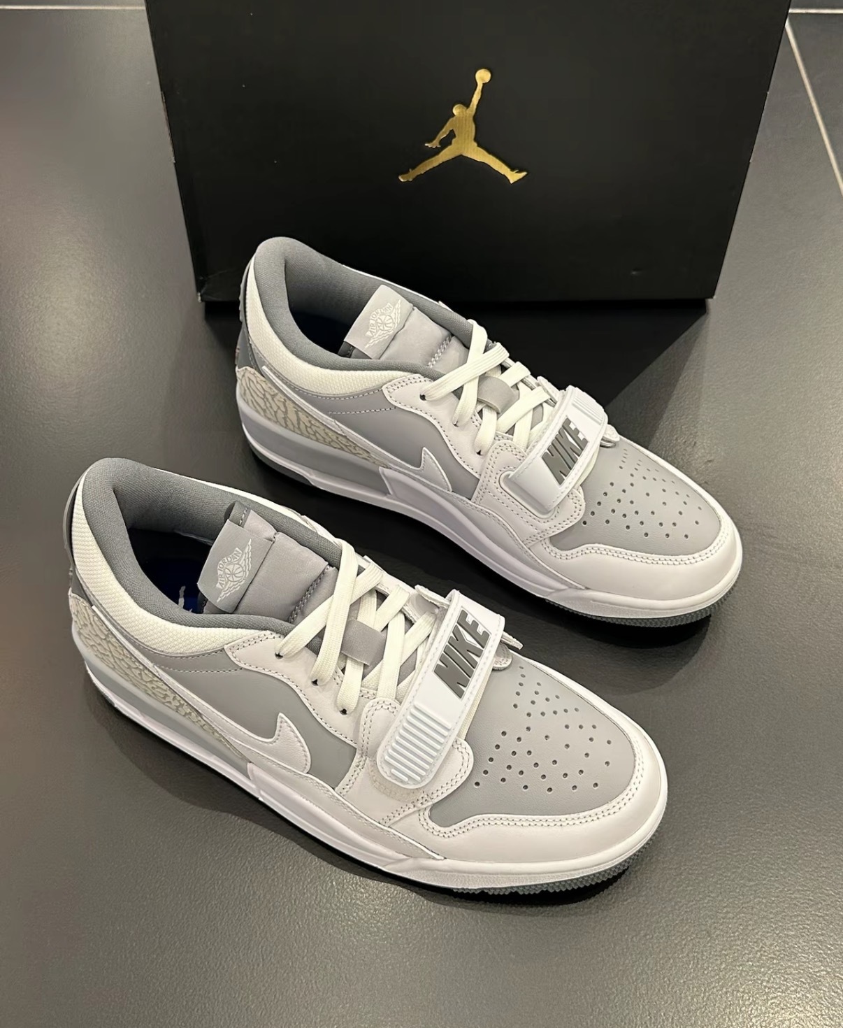 男鞋 NIKE AIR JORDAN LEGACY 312 LOW 白灰 爆裂紋 魔鬼氈 復古 籃球鞋【CD7069-005】