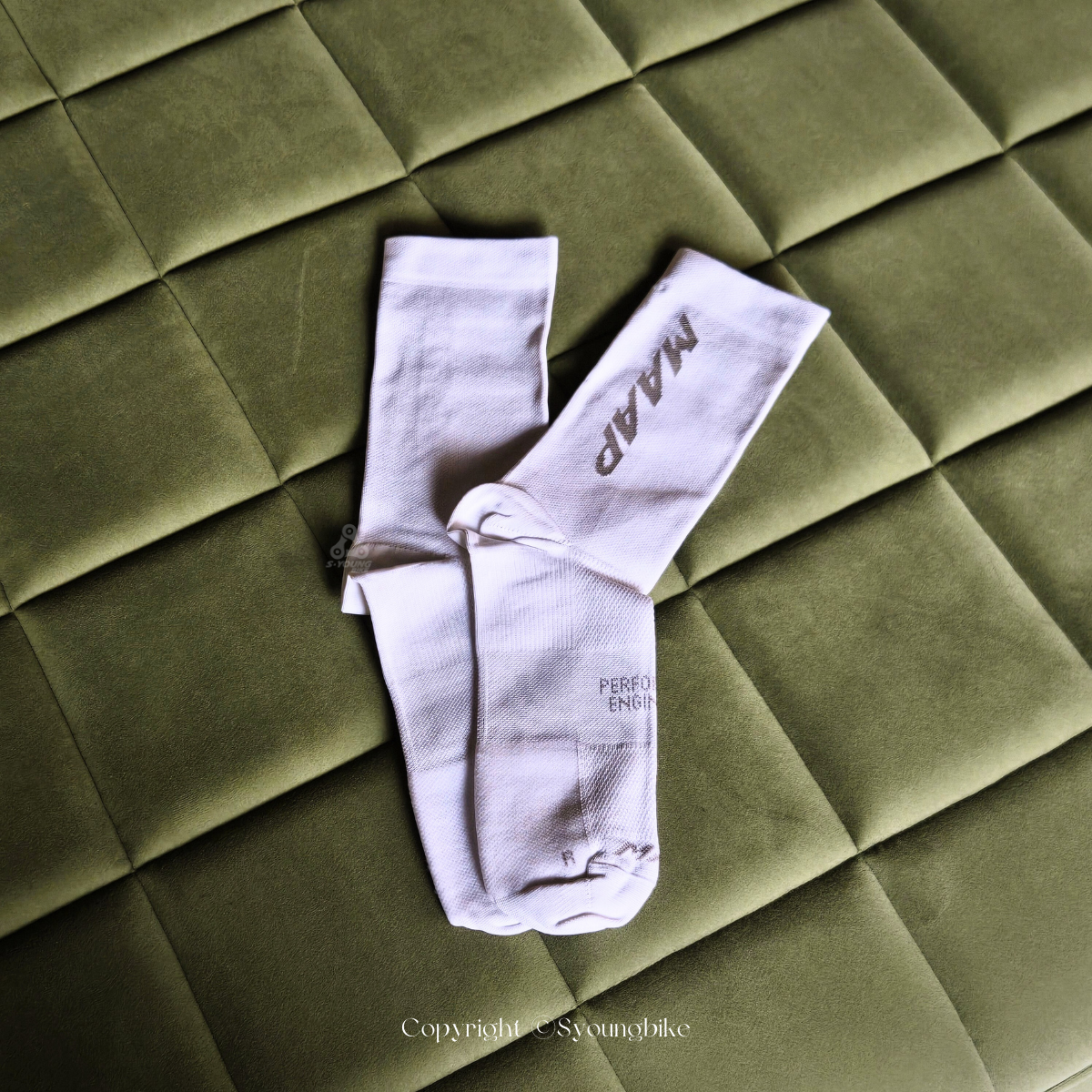 【MAAP】Emerge Sock 車襪 / White/Glacier 經典白