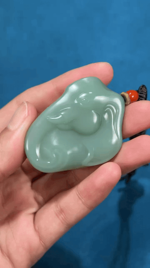 126243 和田玉喜象升平