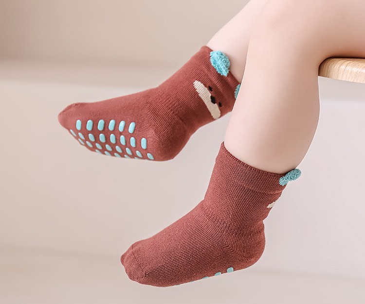 立體小耳防滑襪組