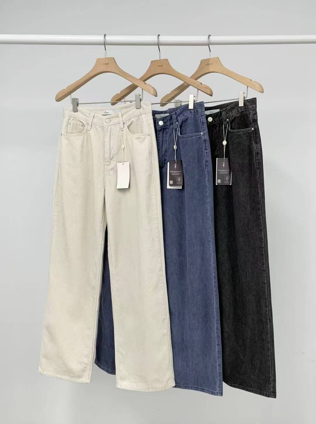 OU5303 燈芯絨直筒褲