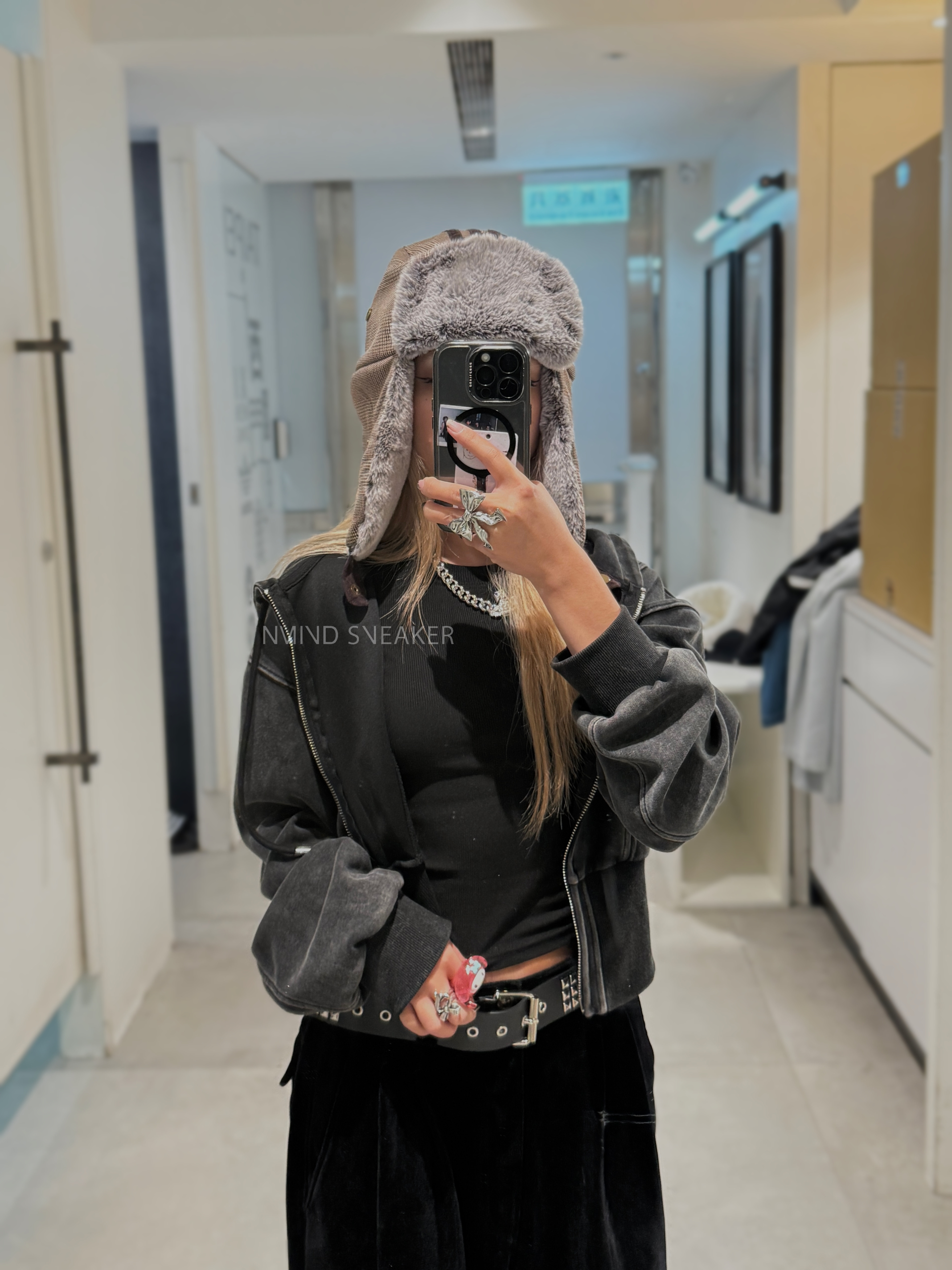 ADIDAS ORIGINALS 毛毛飛行帽 兩色