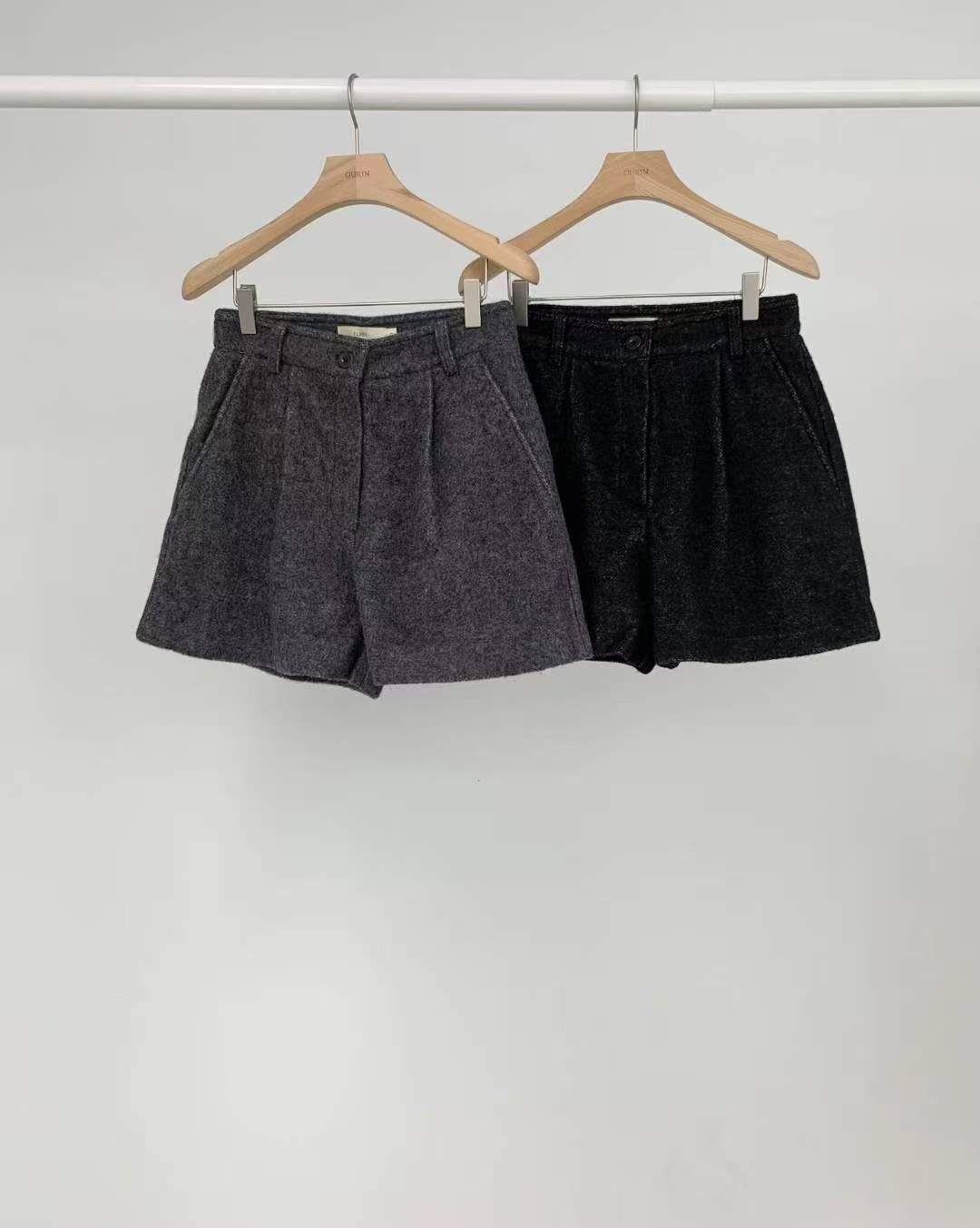 OU5311 混色毛毛壓摺短褲