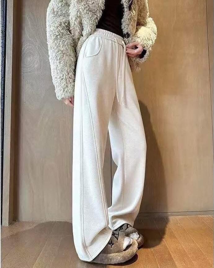 【顯瘦腿長的內加絨剪裁造型寬管褲】（現貨）