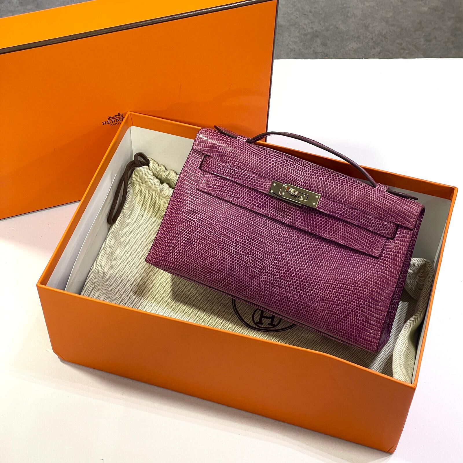 90%NEW二手Kelly Pochette M刻 紫羅蘭銀扣蜥蜴皮 96/Violet Phw Lizard Skin #Mini Kelly一代 #香榭站正品