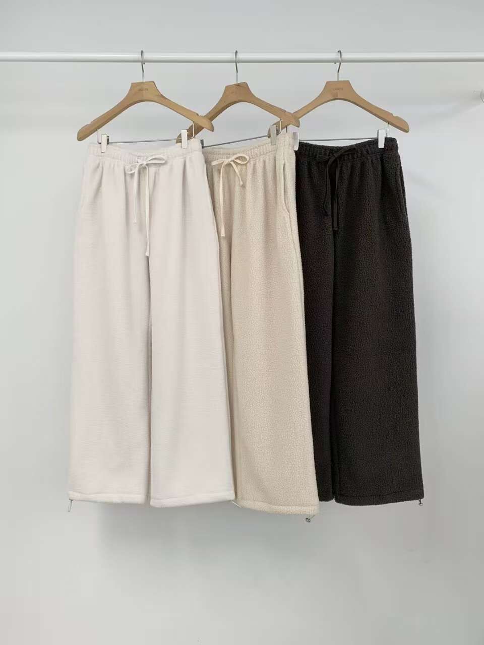 OU5335 搖粒絨束腳休閒褲