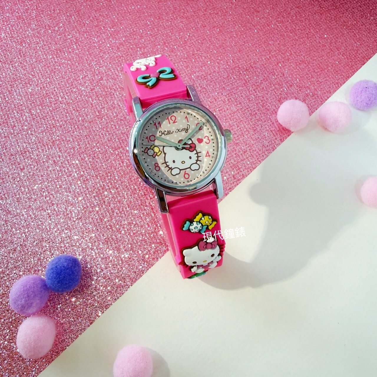 【HELLO KITTY】凱蒂貓生動迷人立體圖案手錶 KT015LWPP1 28mm 現代鐘錶