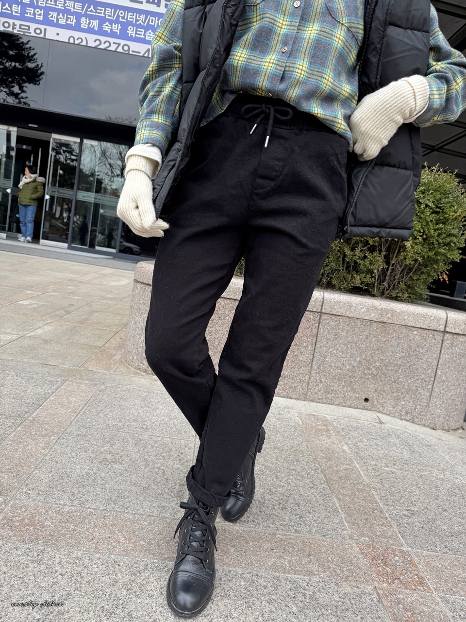 正韓day off挺版綁帶刷毛休閒褲 (黑)