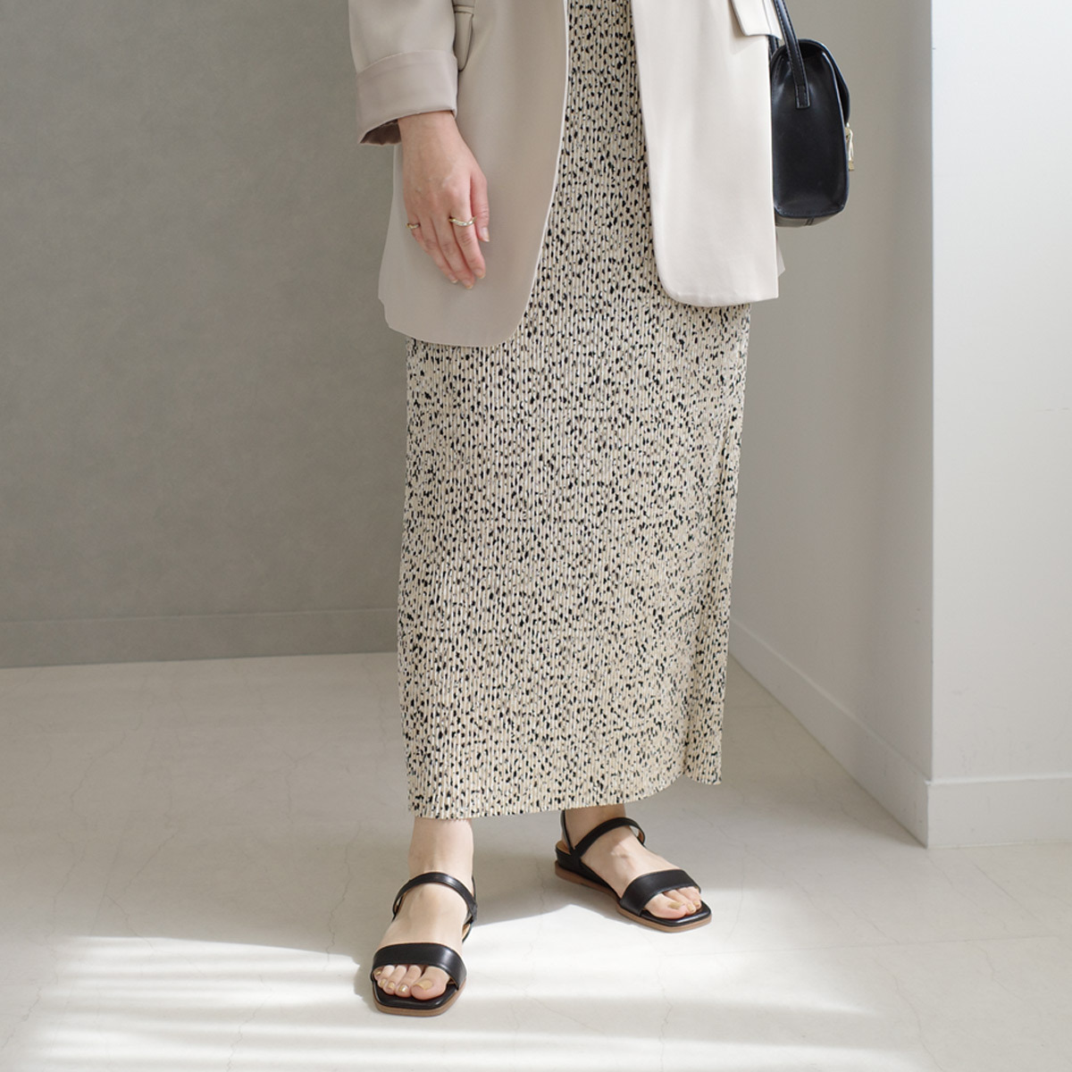 優雅名媛 日本製真皮小坡跟涼鞋【PO5889】