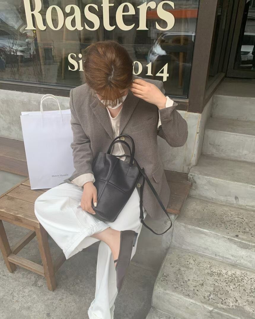 Bucks & leather 背帶可拆-羊皮水桶包 / 3色