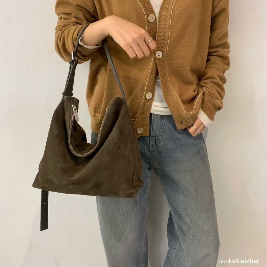 Bucks & leather 山羊皮肩背手提水餃包 / 5色